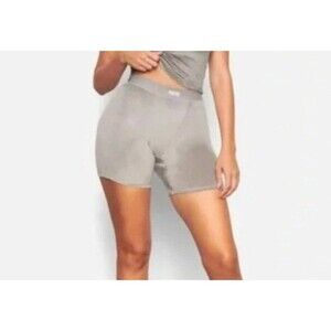 SKIMS Velour Bike Shorts in Color Smoke Size XXS NWT